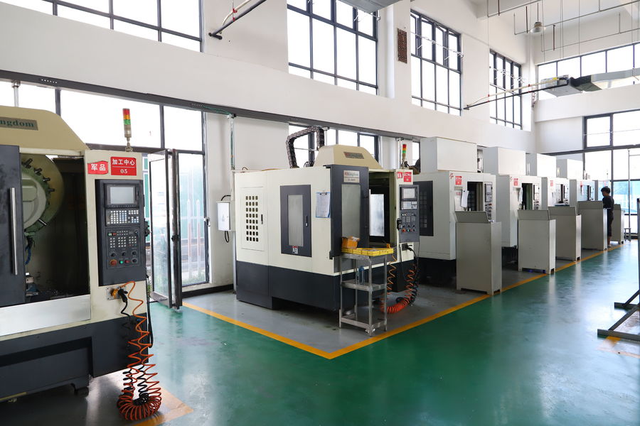 Luoyang Hypersolid Metal Tech Co., Ltd 제조업체 생산 라인