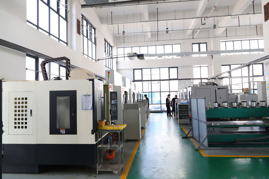 Luoyang Hypersolid Metal Tech Co., Ltd 제조업체 생산 라인